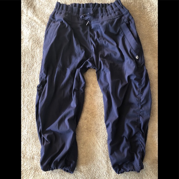 Lululemon Dance Studio Crop